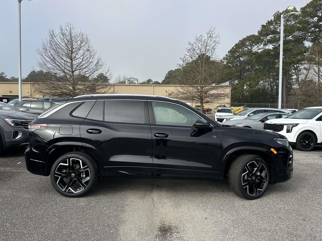 2026 Volkswagen Tiguan 2.0T SEL R-Line