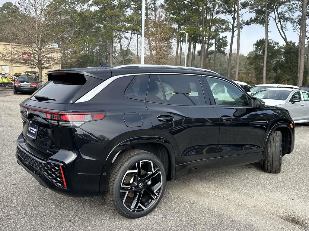 2026 Volkswagen Tiguan 2.0T SEL R-Line