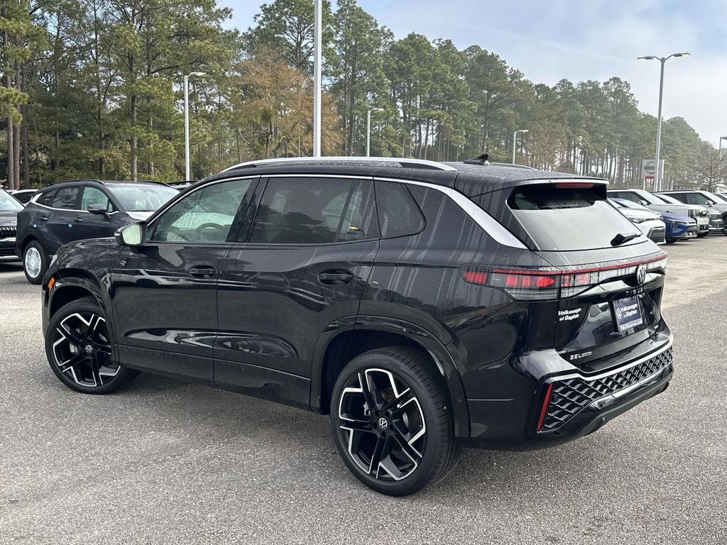 2026 Volkswagen Tiguan 2.0T SEL R-Line