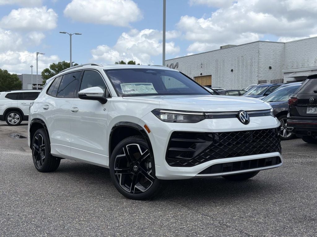 2026 Volkswagen Tiguan 2.0T SEL R-Line Turbo