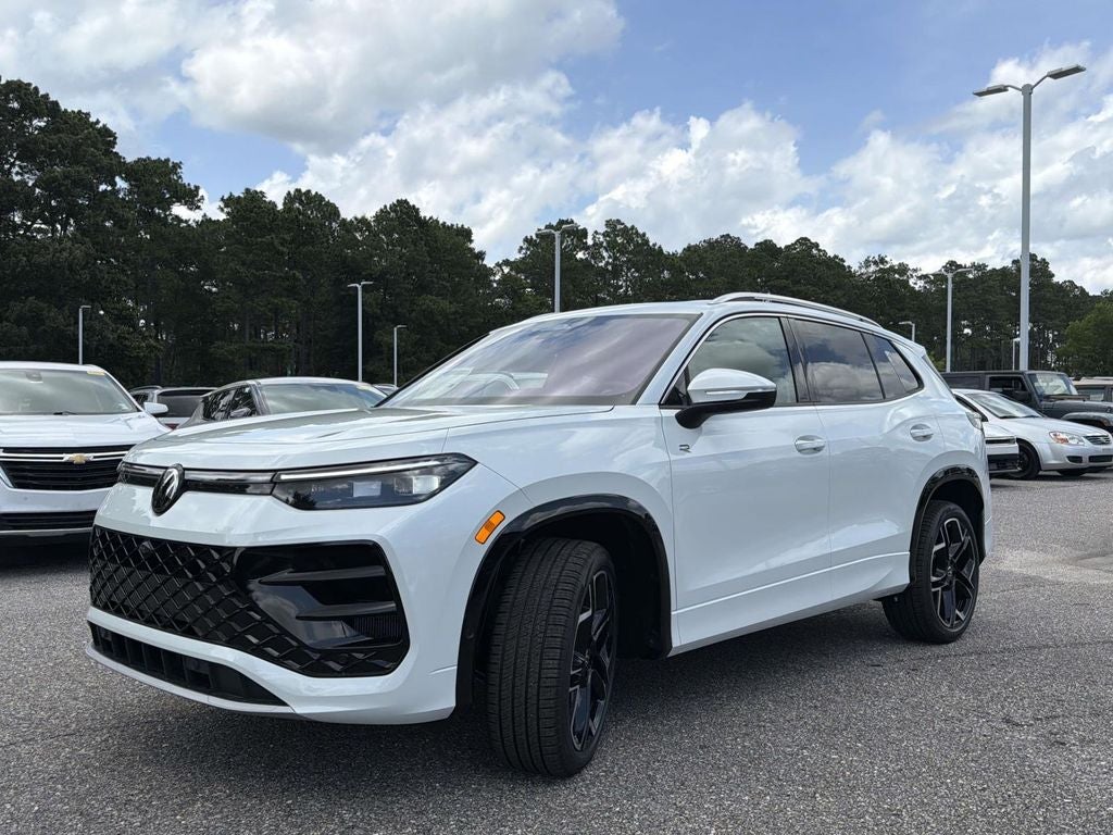 2026 Volkswagen Tiguan 2.0T SEL R-Line Turbo