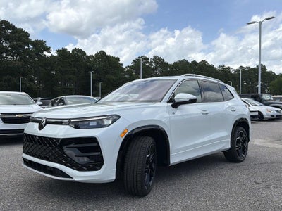 2026 Volkswagen Tiguan 2.0T SEL R-Line Turbo