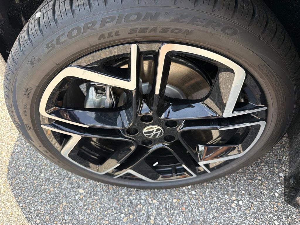 2026 Volkswagen Tiguan 2.0T SEL R-Line Turbo