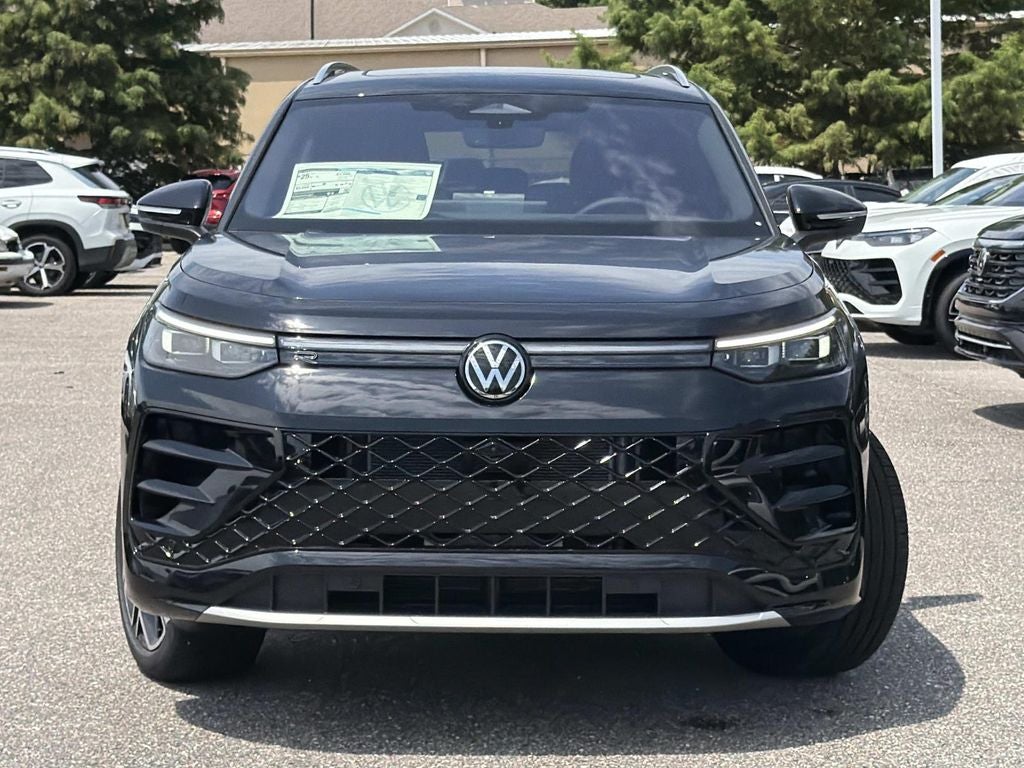 2026 Volkswagen Tiguan 2.0T SEL R-Line Turbo