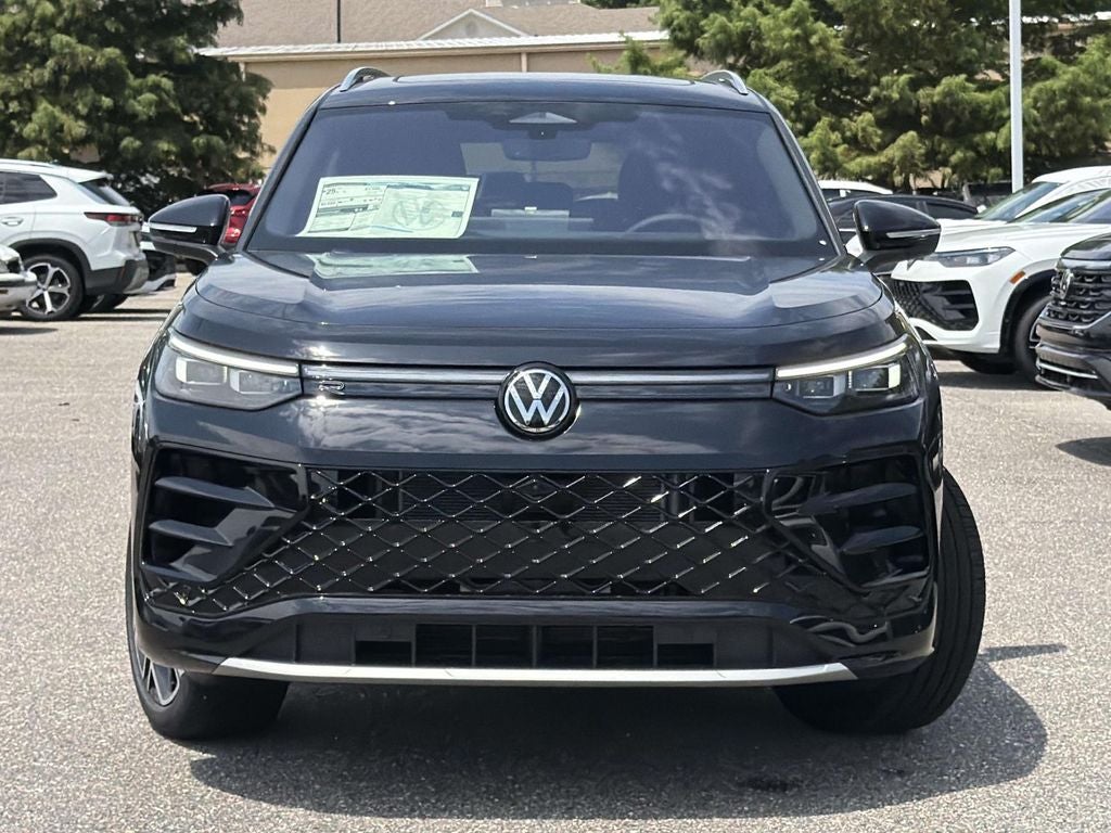 2026 Volkswagen Tiguan 2.0T SEL R-Line Turbo