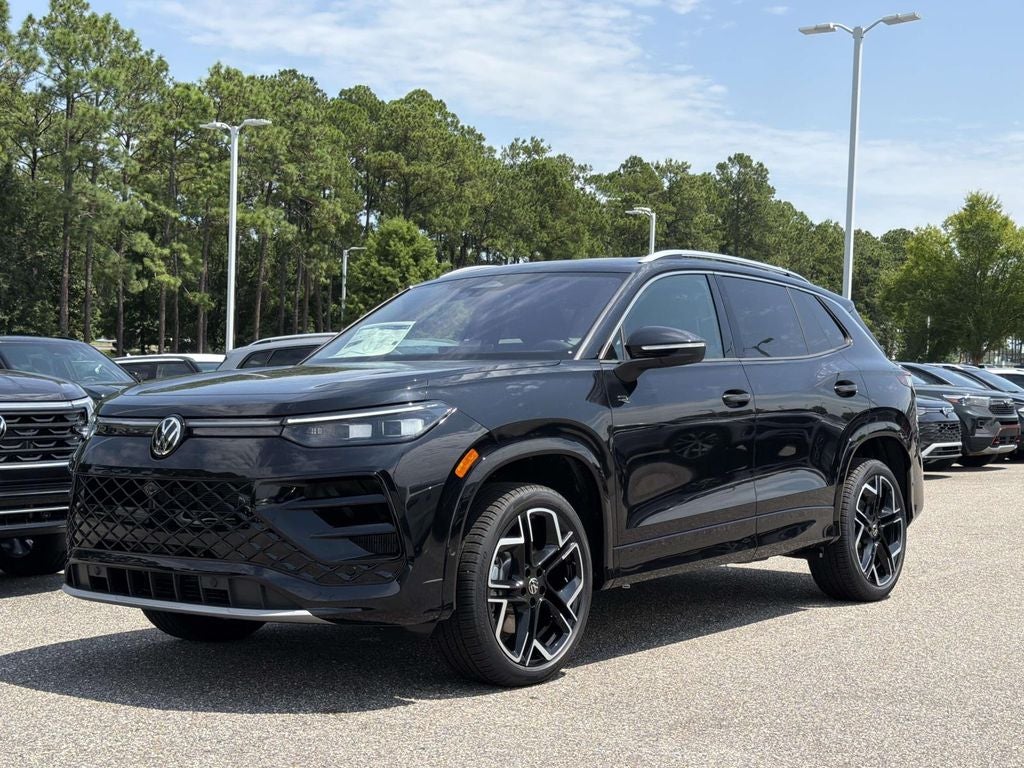 2026 Volkswagen Tiguan 2.0T SEL R-Line Turbo
