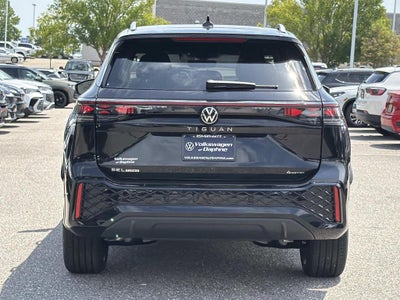 2026 Volkswagen Tiguan 2.0T SEL R-Line Turbo