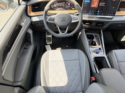 2026 Volkswagen Tiguan 2.0T SEL R-Line Turbo