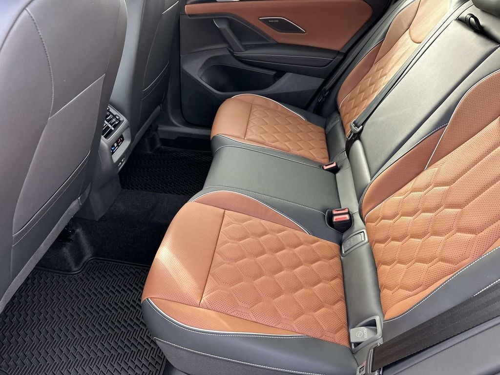 2026 Volkswagen Tiguan 2.0T SEL R-Line