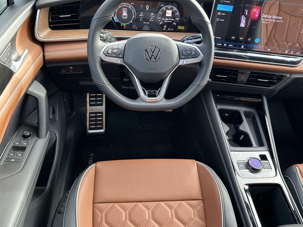 2026 Volkswagen Tiguan 2.0T SEL R-Line
