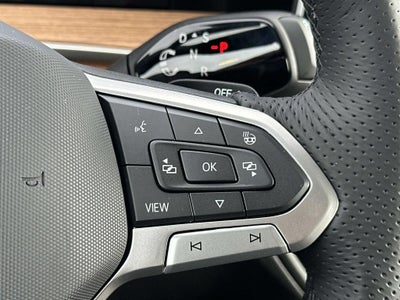 2026 Volkswagen Tiguan 2.0T SEL R-Line