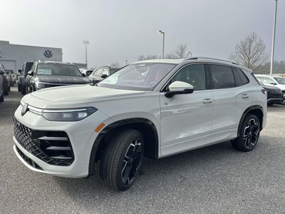 2026 Volkswagen Tiguan 2.0T SEL R-Line