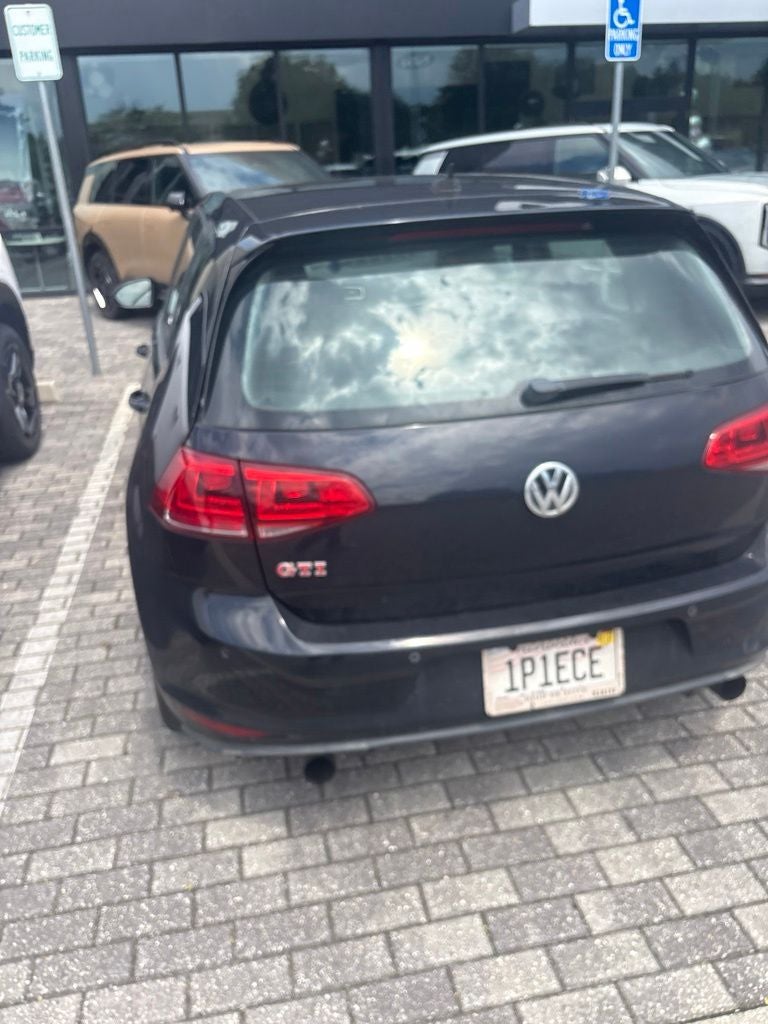 2016 Volkswagen Golf GTI SE w/Performance Package
