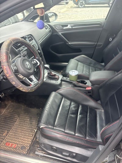 2016 Volkswagen Golf GTI SE w/Performance Package