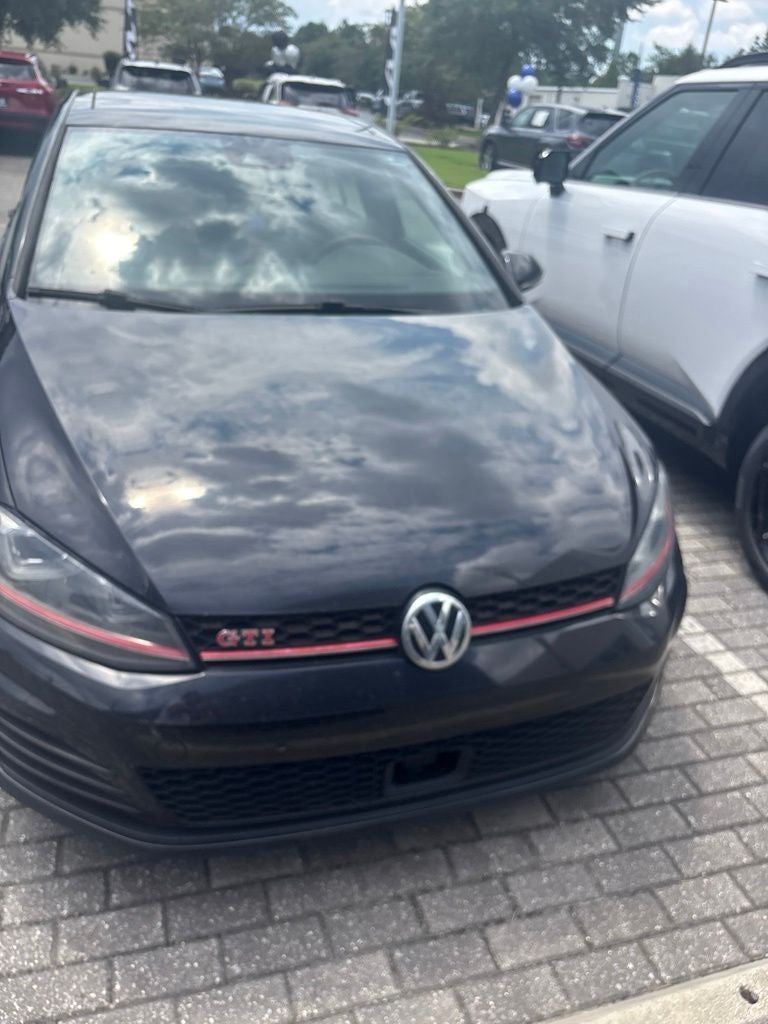 2016 Volkswagen Golf GTI SE w/Performance Package