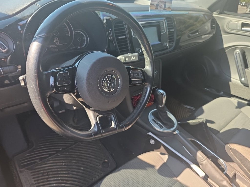 2016 Volkswagen Beetle 1.8T S