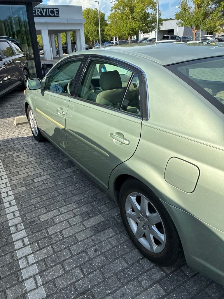 2008 Toyota Avalon XL