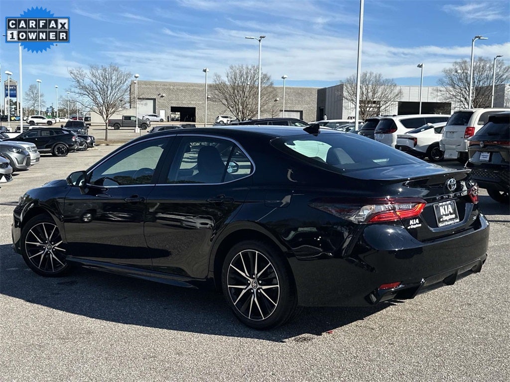 2024 Toyota Camry SE