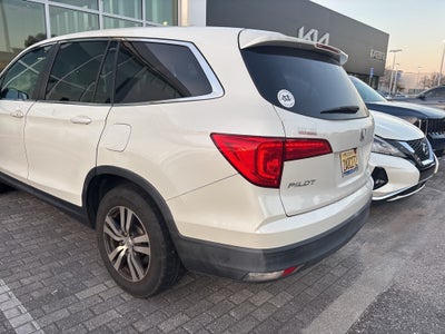 2016 Honda Pilot EX-L w/Rear Entertainment System
