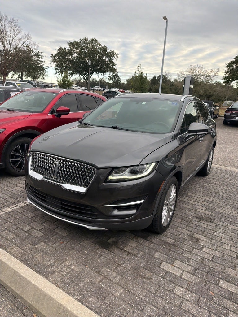 2019 Lincoln MKC Standard