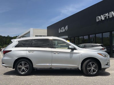2019 INFINITI QX60 LUXE