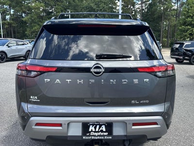 2023 Nissan Pathfinder SL