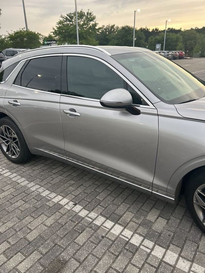 2024 Genesis GV70 2.5T