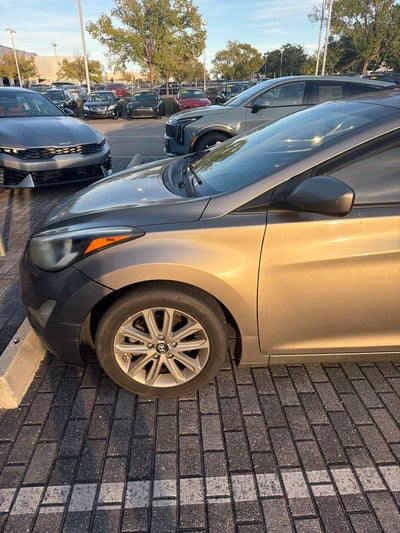 2014 Hyundai Elantra SE