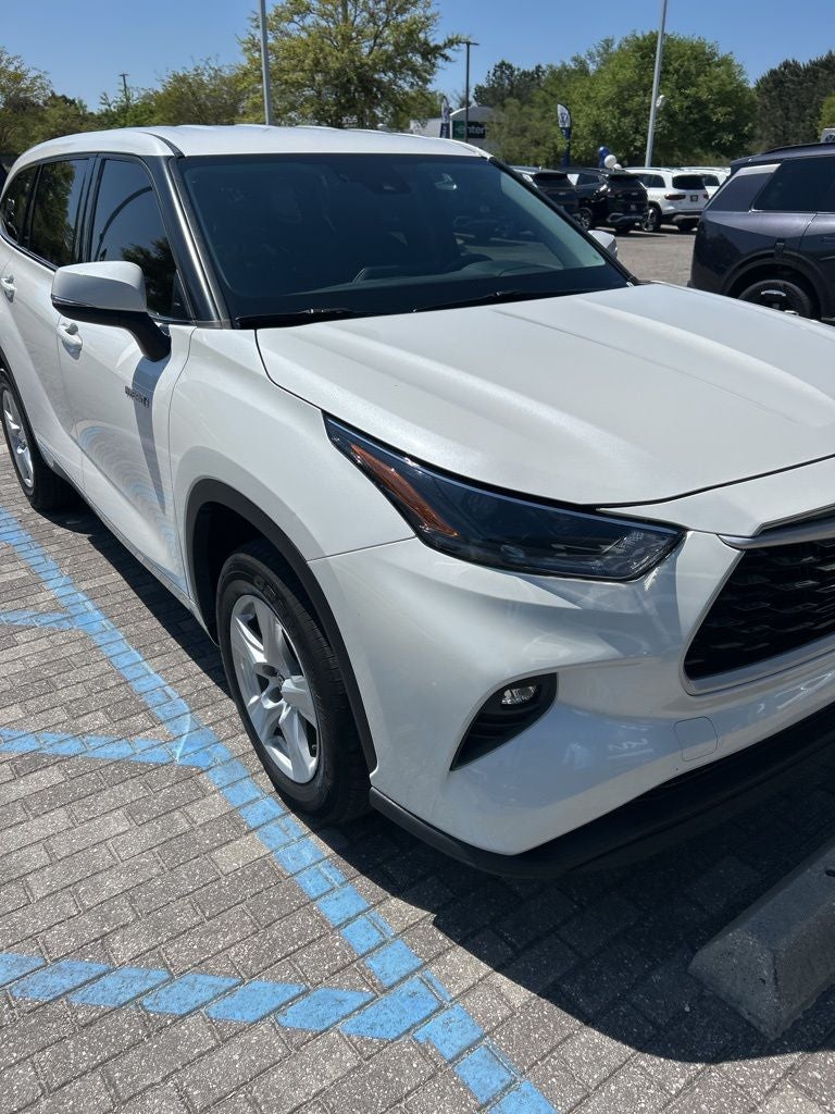 2021 Toyota Highlander Hybrid LE