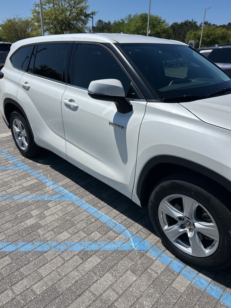 2021 Toyota Highlander Hybrid LE