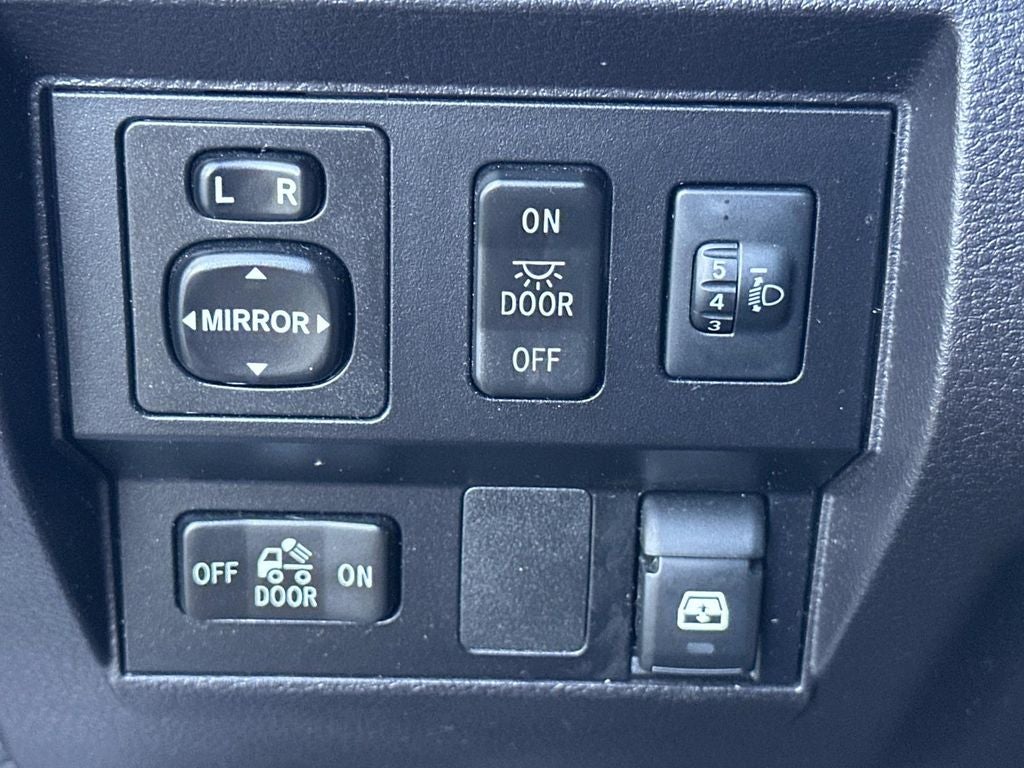 2016 Toyota Tundra SR5 4.6L V8