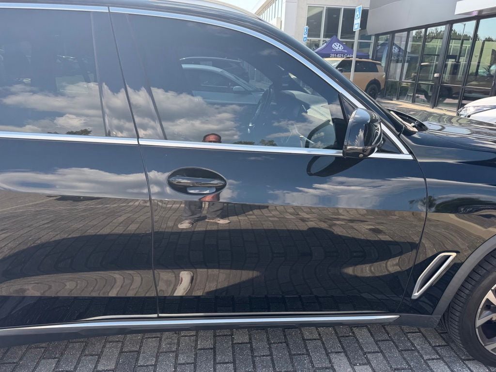 2022 BMW X5 sDrive40i Xline Premium Package