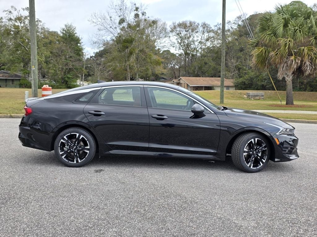 2024 Kia K5 GT-Line