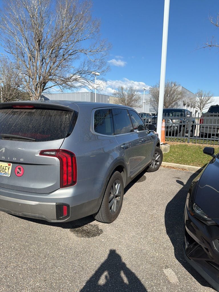 2025 Kia Telluride LX