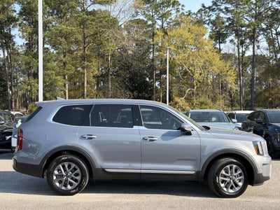 2025 Kia Telluride LX