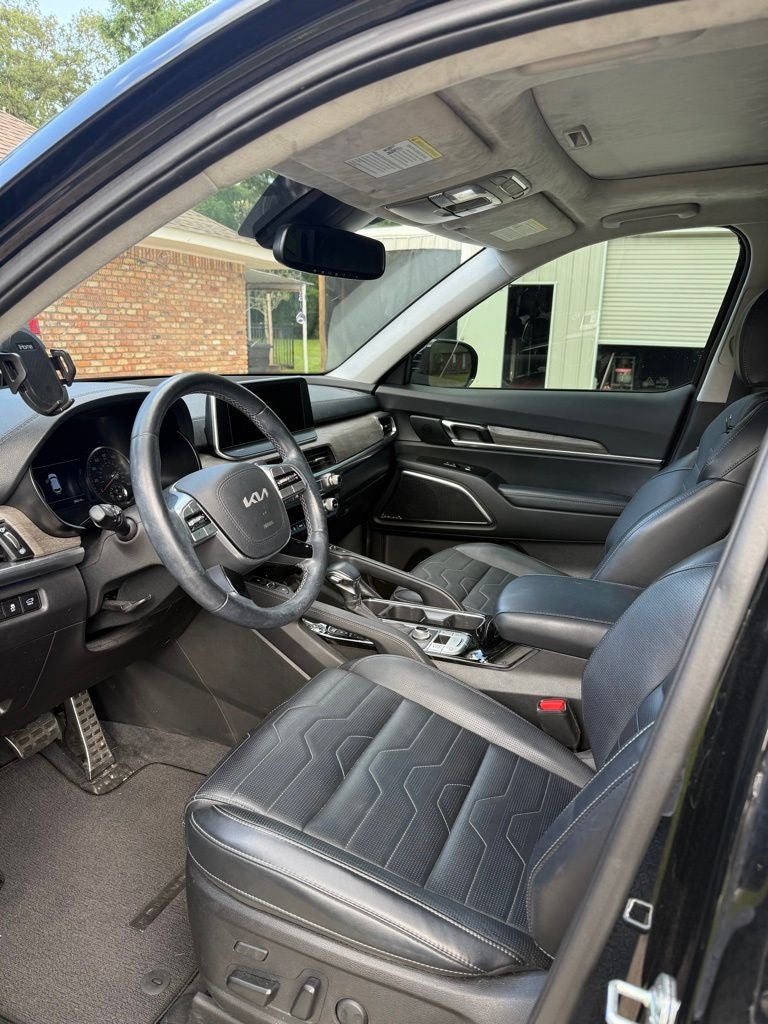2022 Kia Telluride SX Prestige & Nightfall Edition