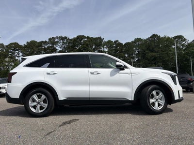 2024 Kia Sorento LX