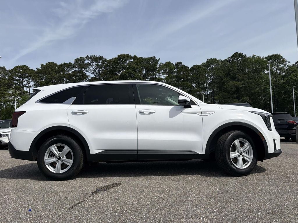 2024 Kia Sorento LX