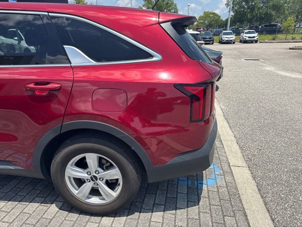 2023 Kia Sorento LX