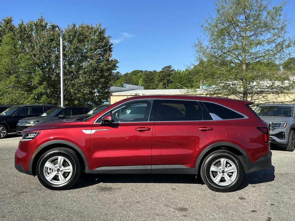 2023 Kia Sorento LX