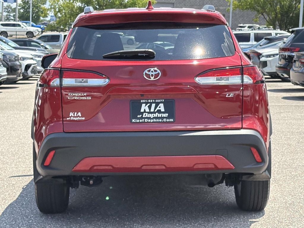 2024 Toyota Corolla Cross LE