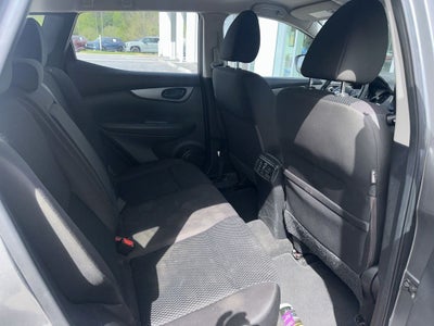 2017 Nissan Rogue Sport S