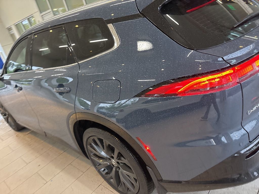 2025 Toyota Crown Signia Limited