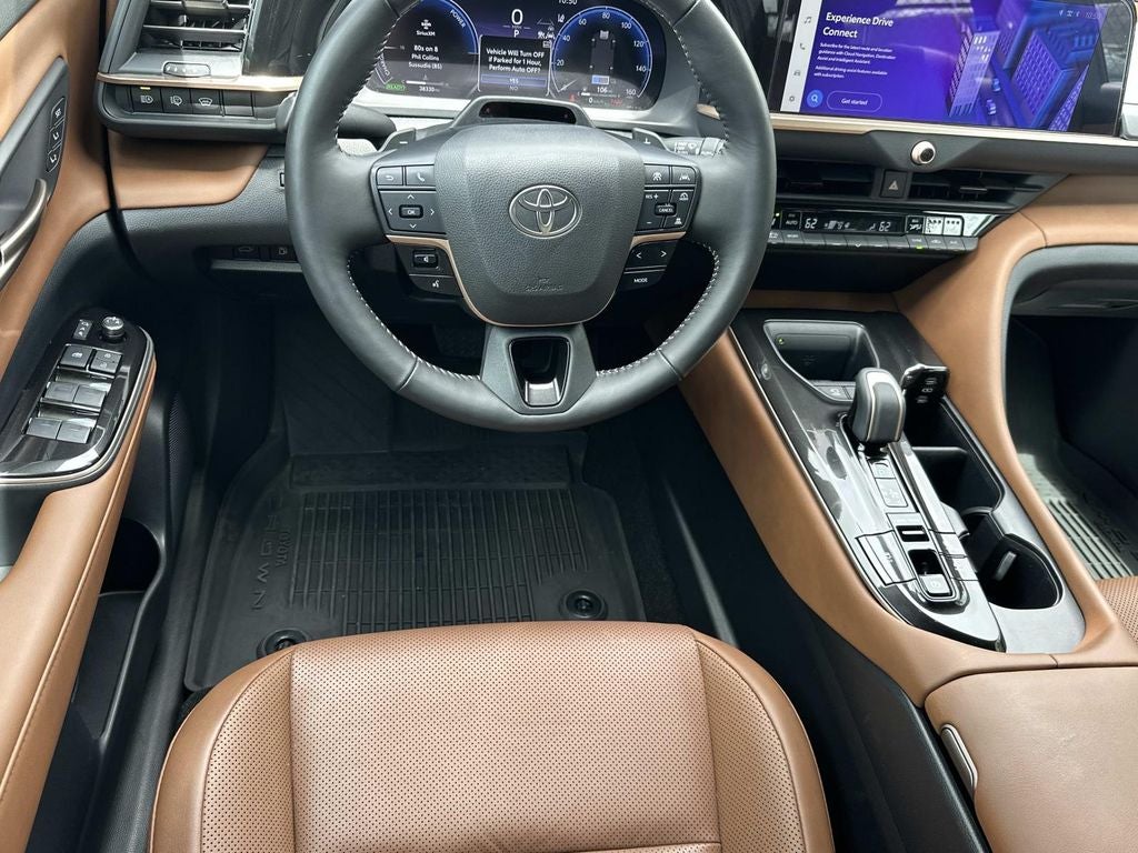 2025 Toyota Crown Signia Limited