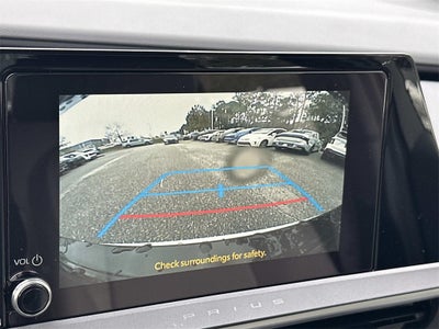 2025 Toyota Prius LE