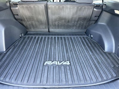 2023 Toyota RAV4 Hybrid LE