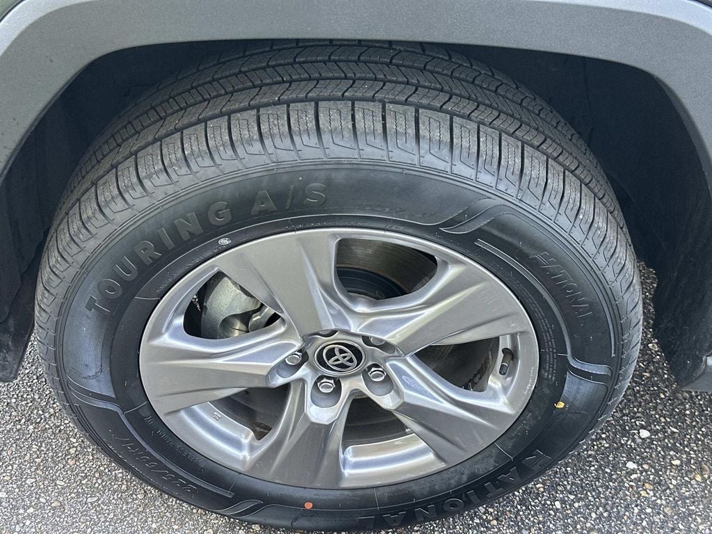 2023 Toyota RAV4 Hybrid LE