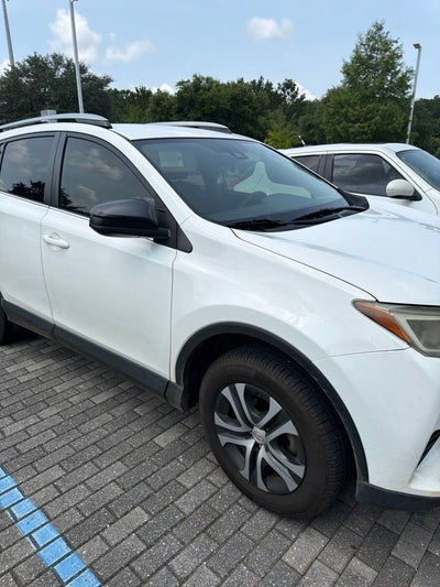 2018 Toyota RAV4 LE