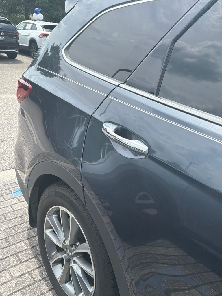 2018 Hyundai Santa Fe SE