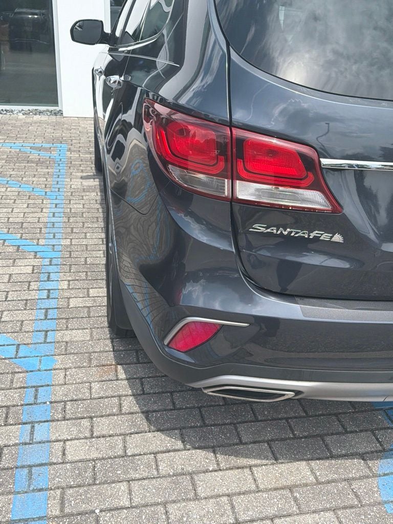 2018 Hyundai Santa Fe SE